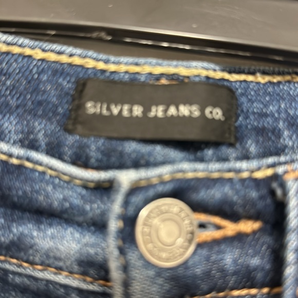Silver Jeans EUC - Picture 4 of 5